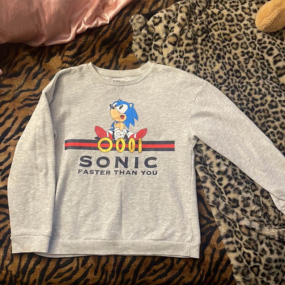 Target X Sonic The Hedgehog (XL Kids) Crewneck Sweater
